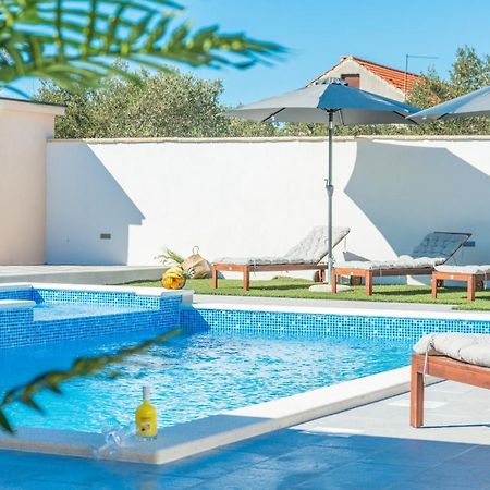 ביוגראד נה מורו Villa Lucija מראה חיצוני תמונה