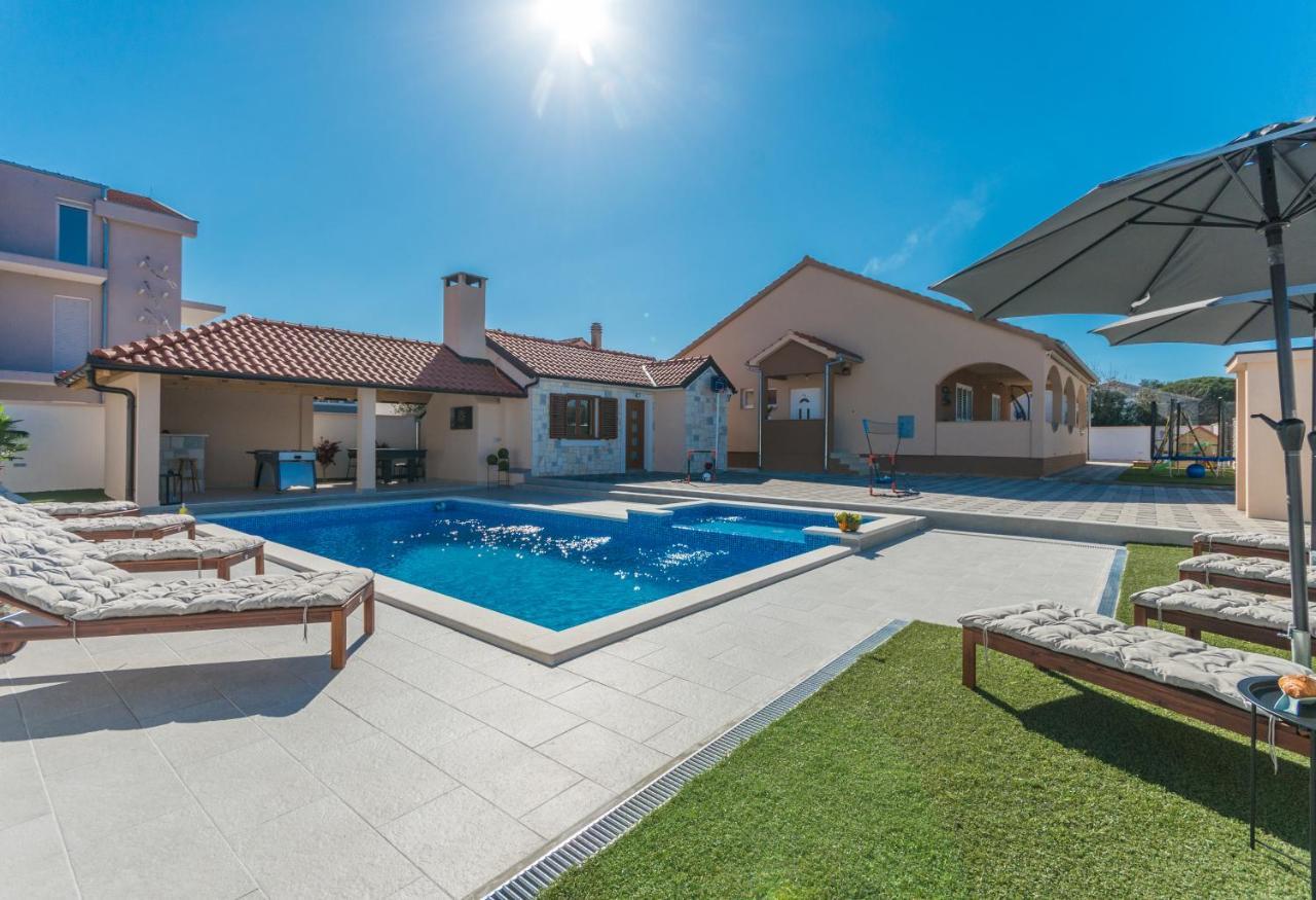 ביוגראד נה מורו Villa Lucija מראה חיצוני תמונה