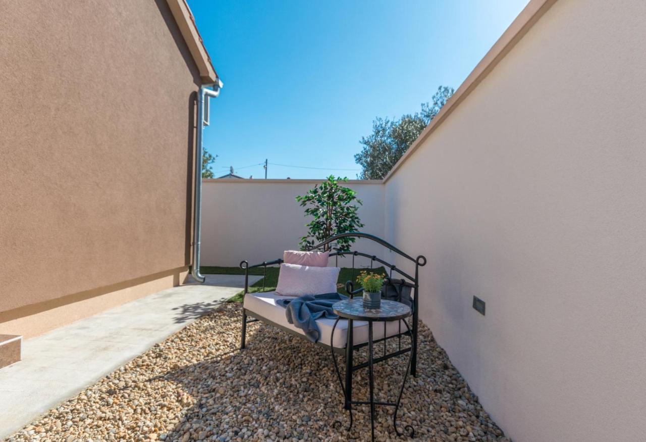 ביוגראד נה מורו Villa Lucija מראה חיצוני תמונה