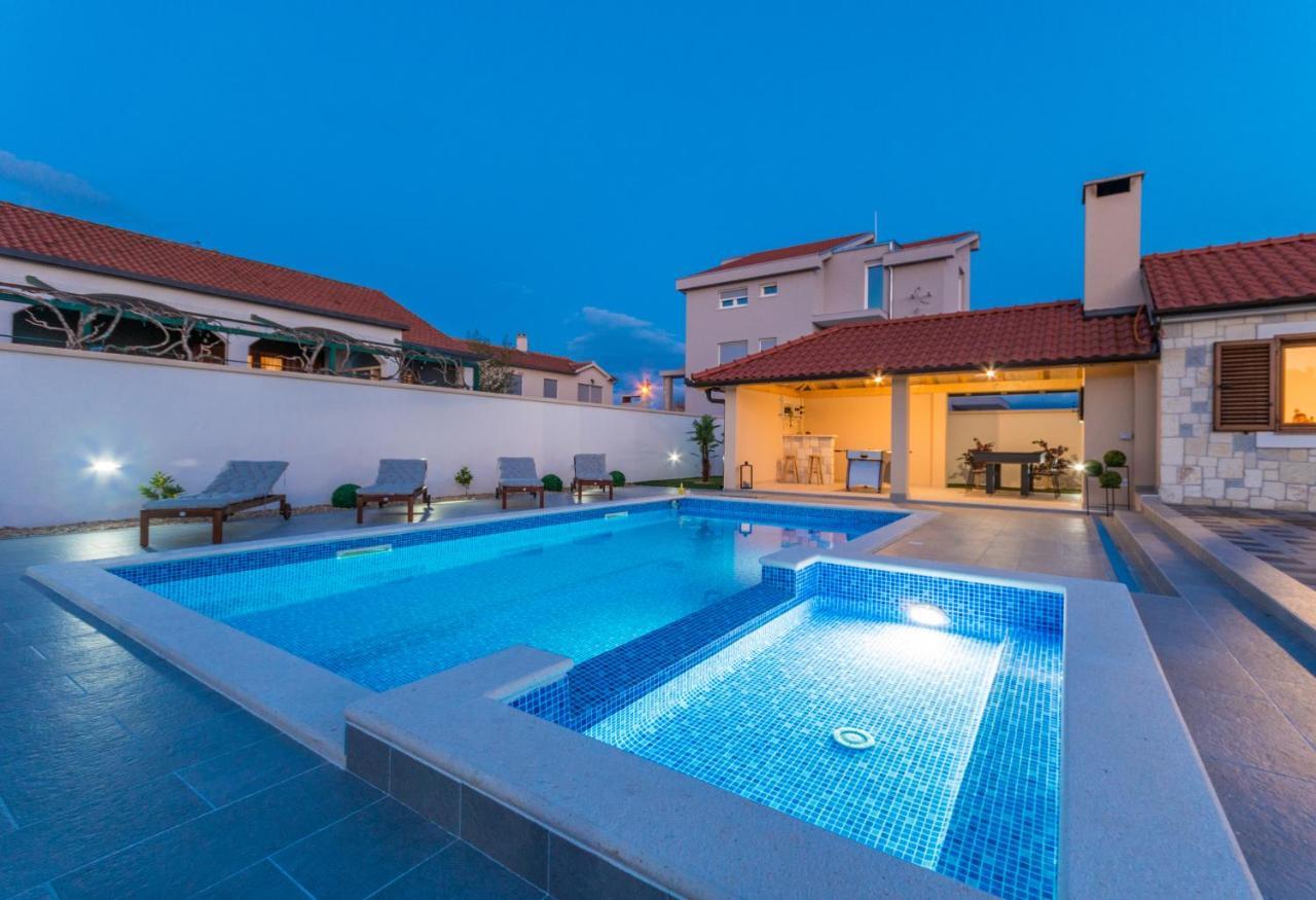 ביוגראד נה מורו Villa Lucija מראה חיצוני תמונה
