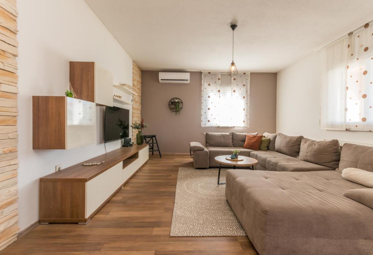 ביוגראד נה מורו Villa Lucija מראה חיצוני תמונה