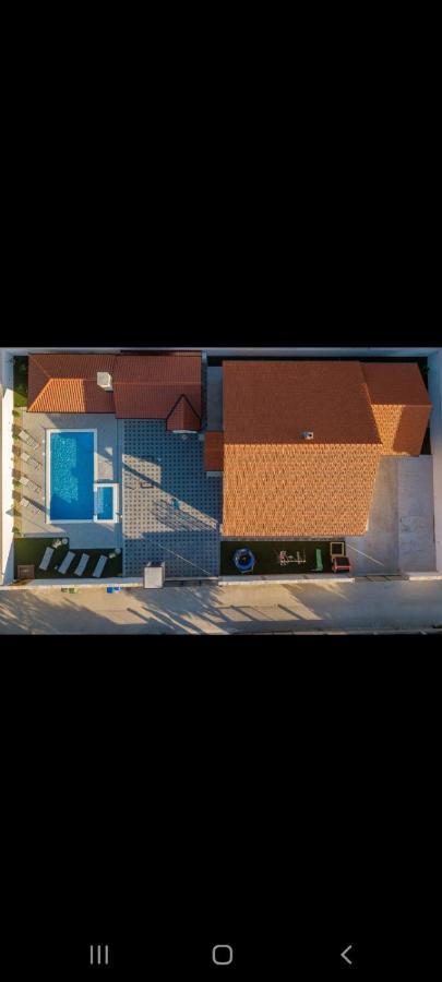 ביוגראד נה מורו Villa Lucija מראה חיצוני תמונה