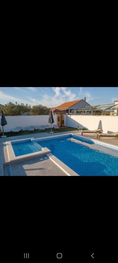 ביוגראד נה מורו Villa Lucija מראה חיצוני תמונה